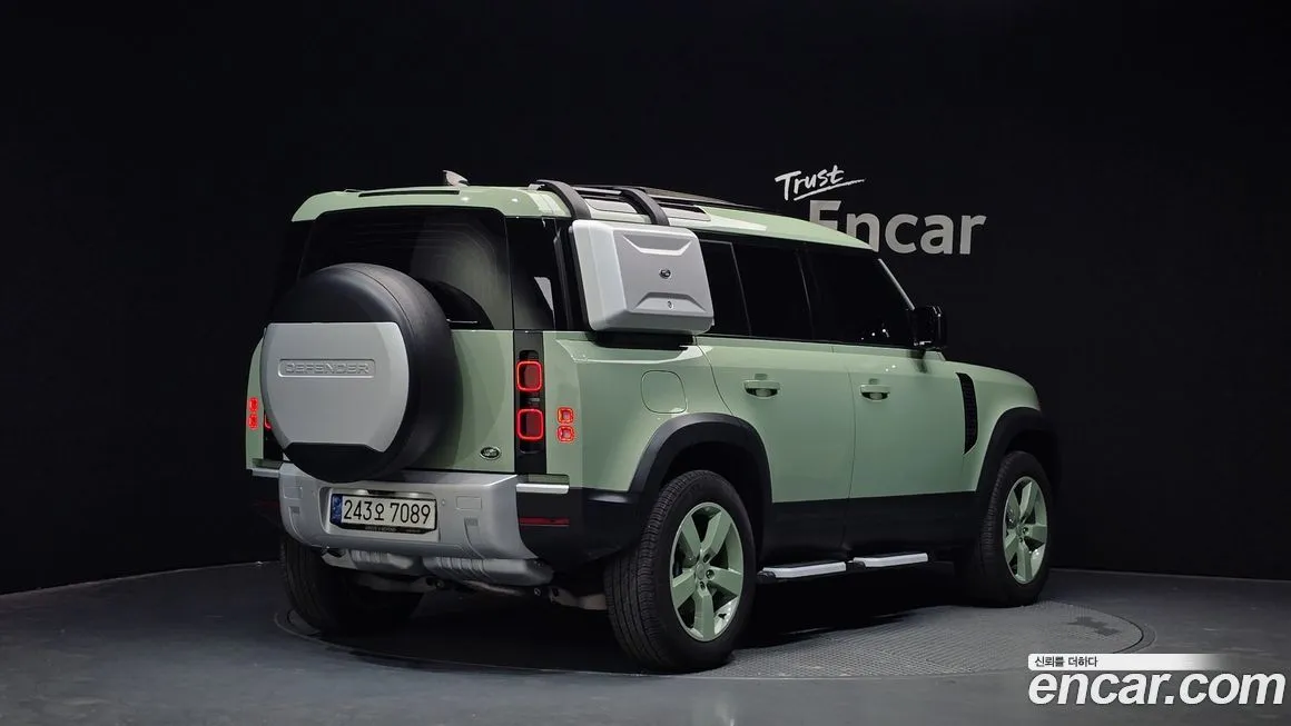 Land Rover Defender 2023 из KR, фото 5