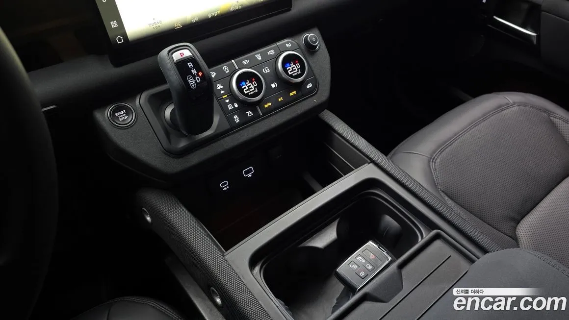 Land Rover Defender 2023 из KR, фото 6