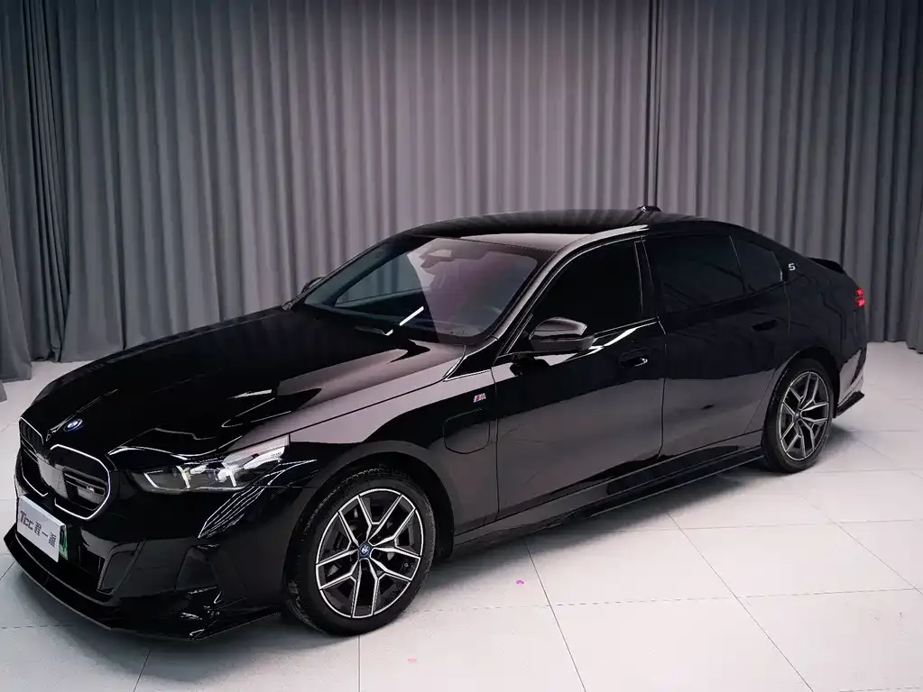 BMW i5 2024 из CN, фото 1