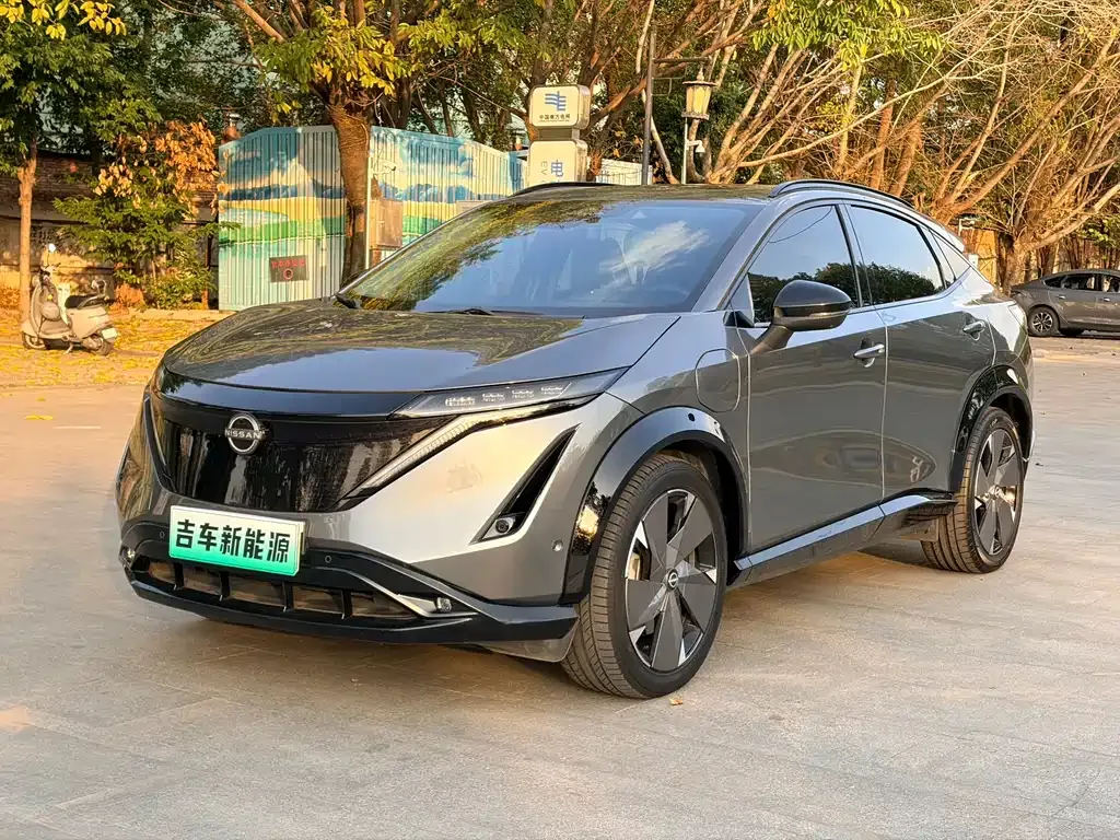 Nissan Ariya — фото 1