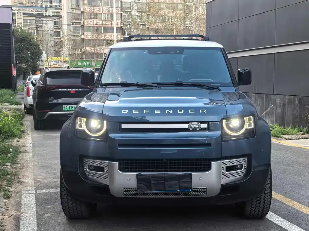 Land Rover Defender — фото 8