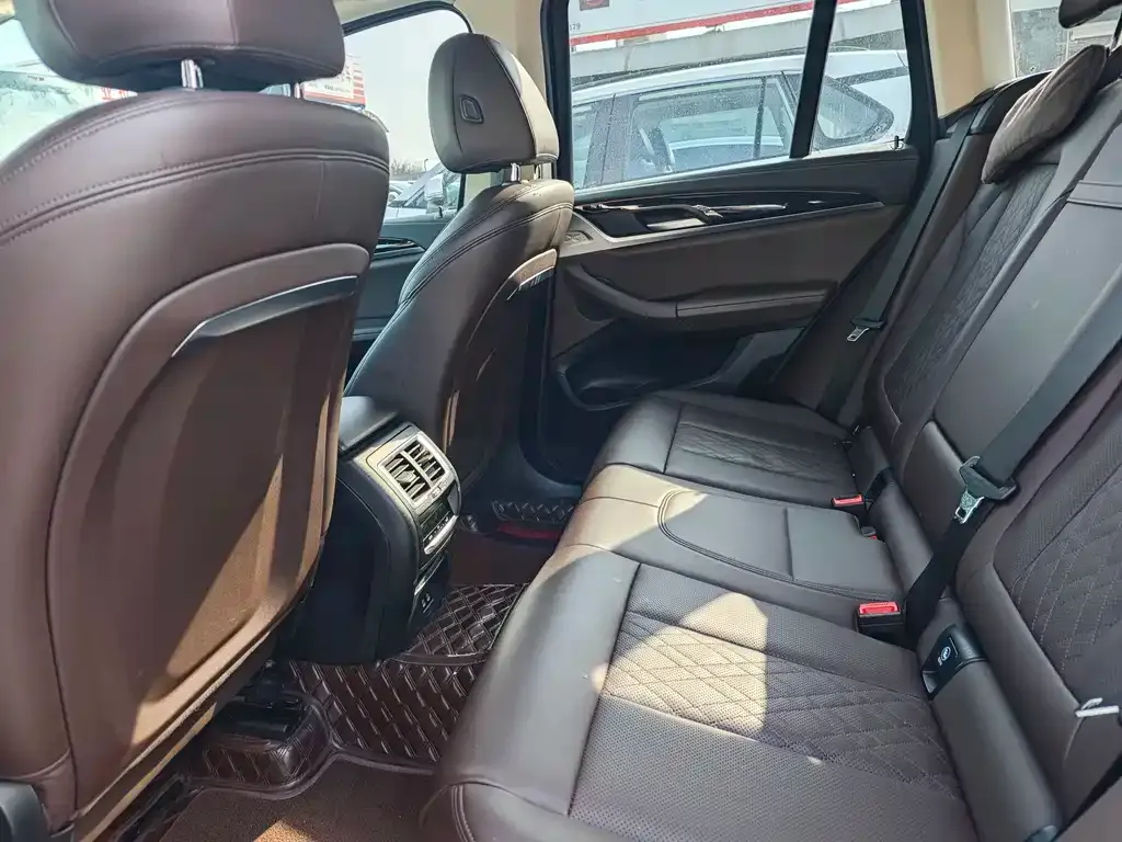BMW X3 2021 из CN, фото 10