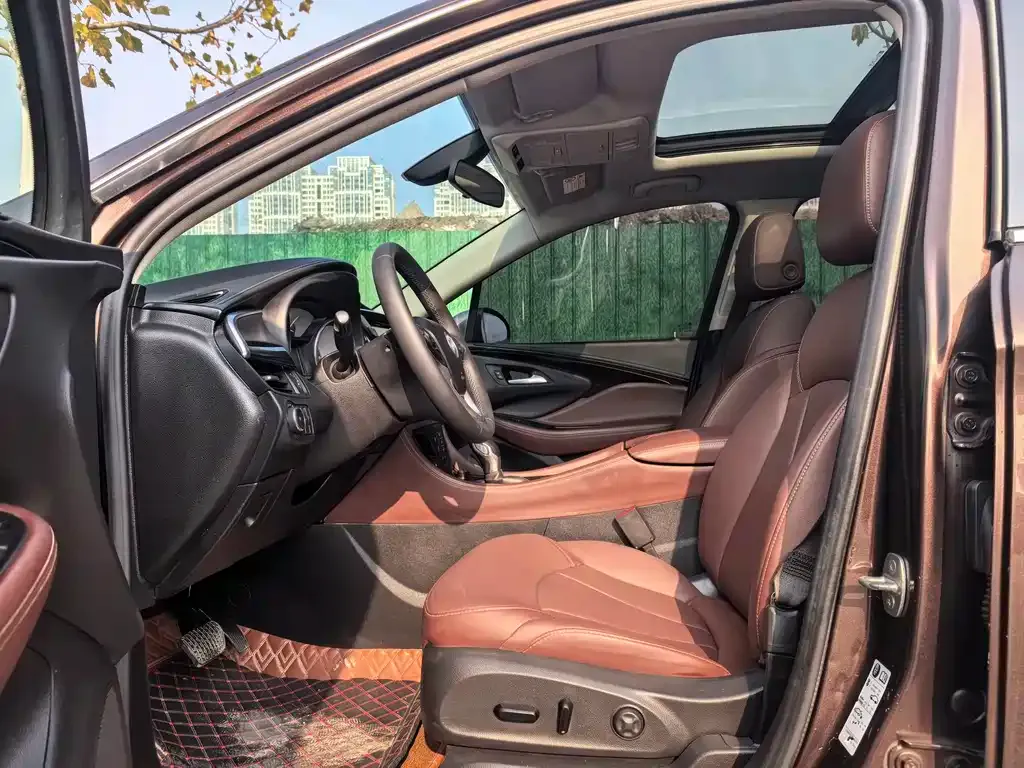 Buick Envision Plus — фото 5