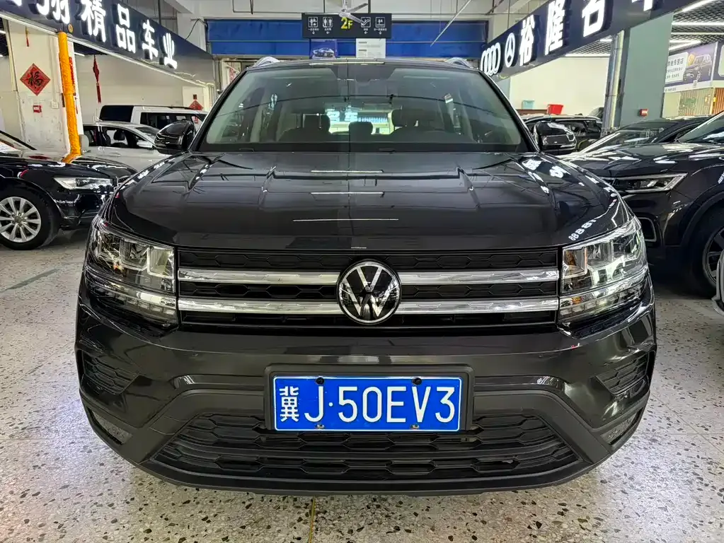 Volkswagen Tharu — фото 9