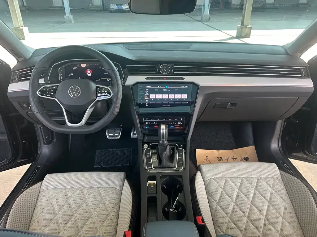 Volkswagen Magotan 2025 из CN, фото 4