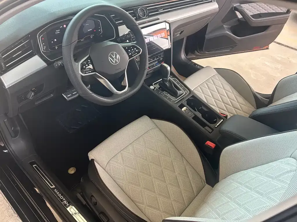 Volkswagen Magotan 2025 из CN, фото 5