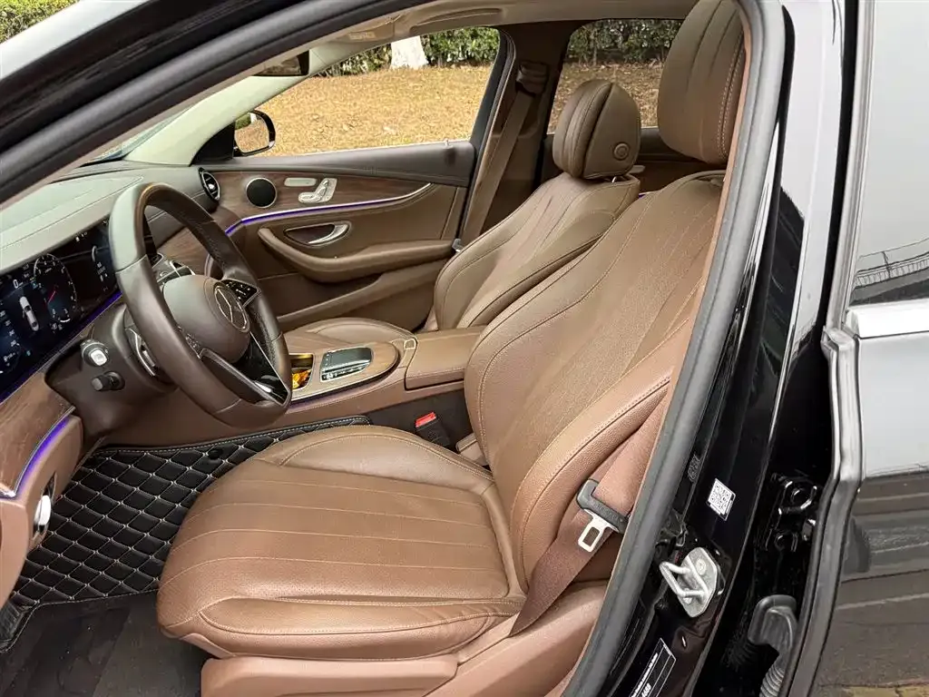 Mercedes-Benz E-Class 2023 из CN, фото 6