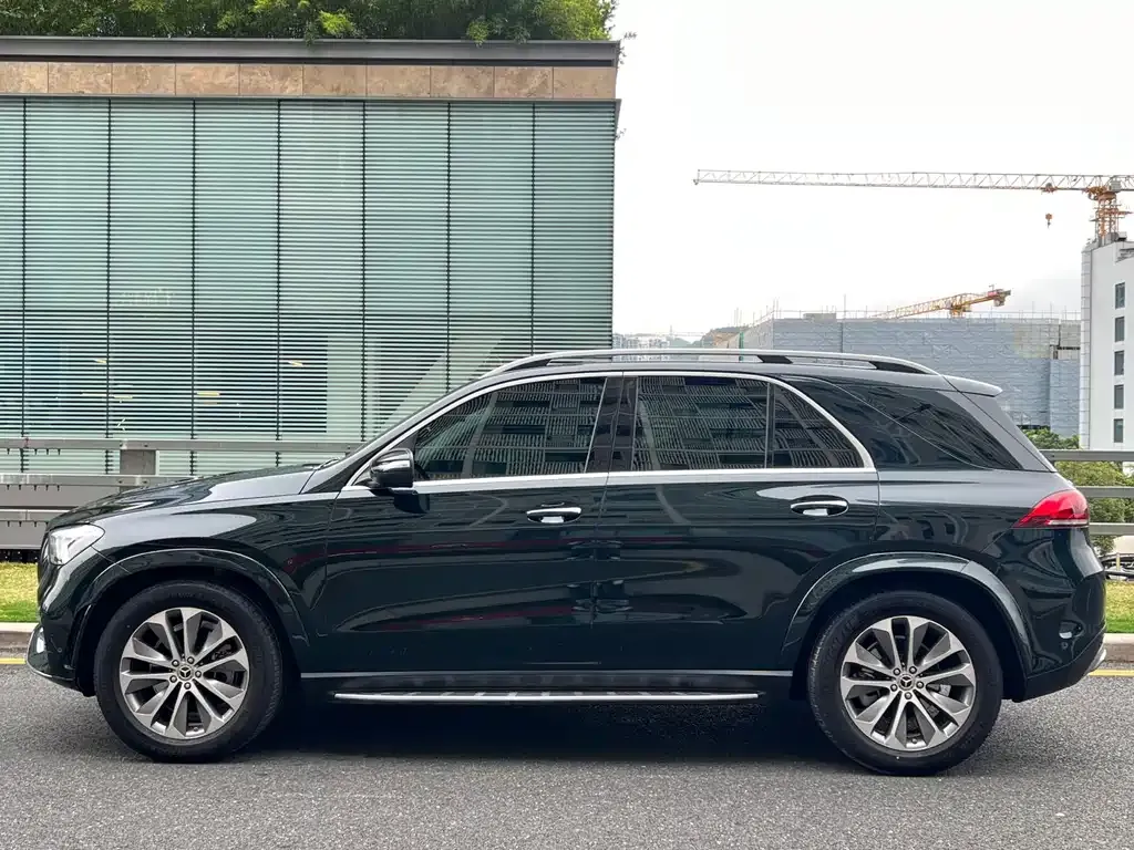 Mercedes-Benz GLE — фото 7