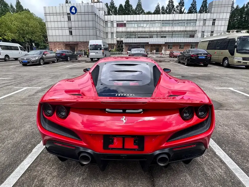 Ferrari F8 2023 из CN, фото 8