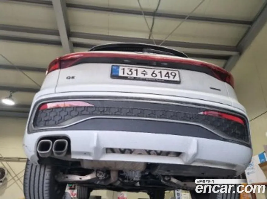 Audi Q5 2025 из KR, фото 2