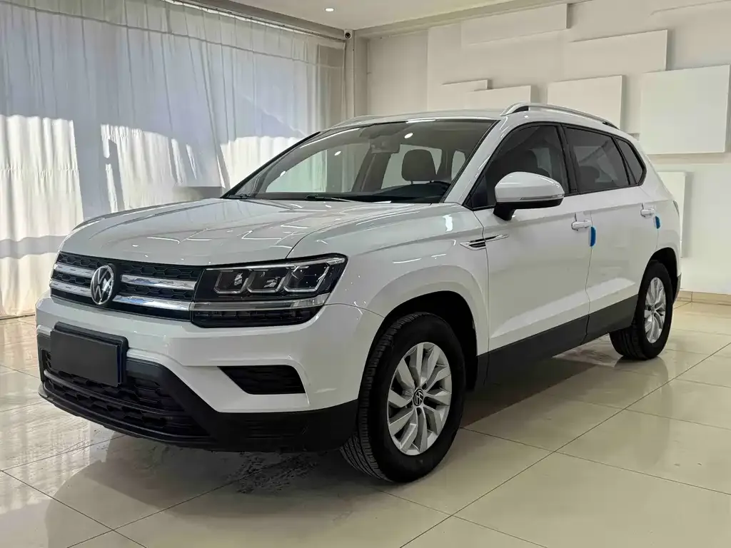 Volkswagen Tharu — фото 1