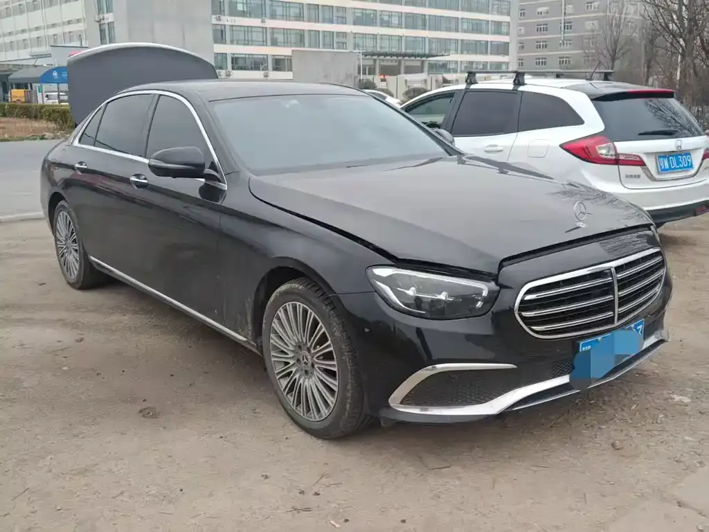 Mercedes-Benz E-Class 2022 из CN, фото 1
