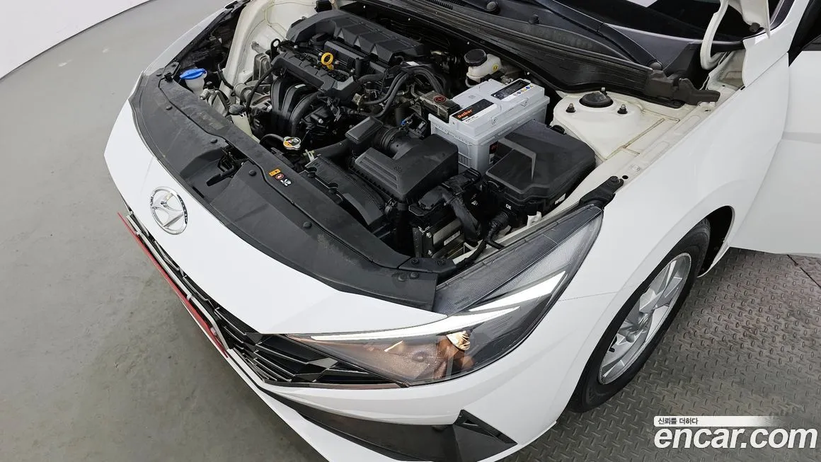 Hyundai AVANTE — фото 2