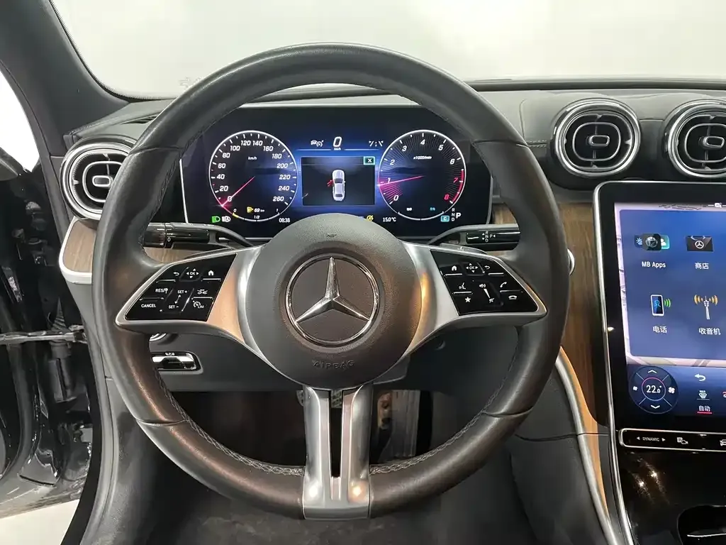 Mercedes-Benz C-Class — фото 10