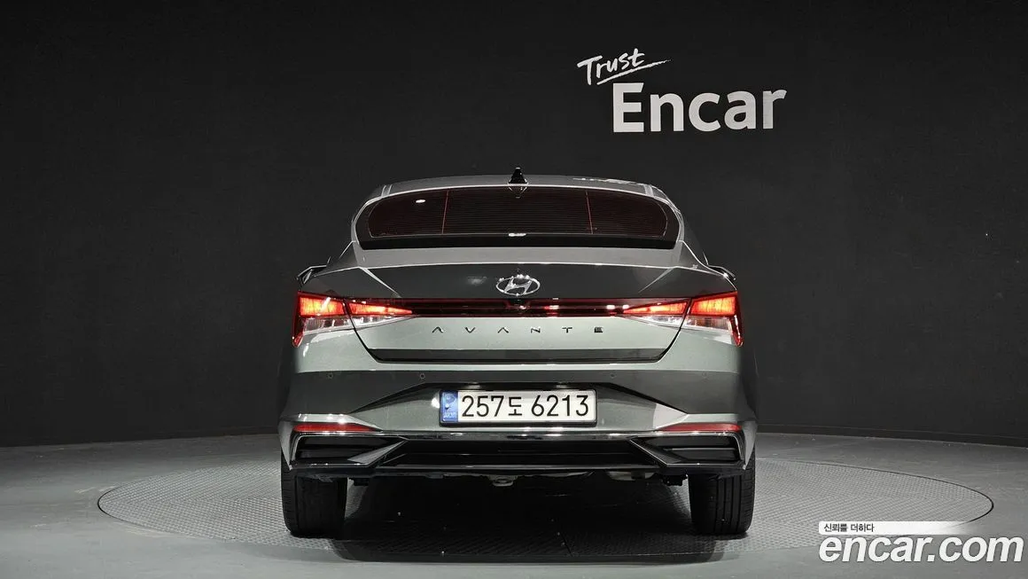 Hyundai AVANTE — фото 3