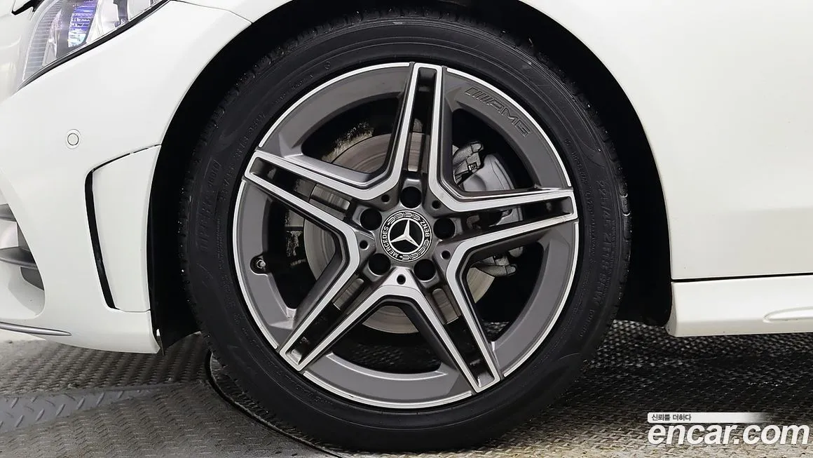 Mercedes-Benz C-Class 2021 из KR, фото 9