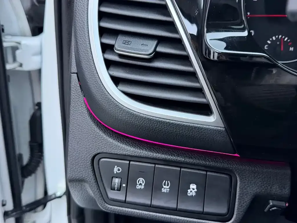Kia KX3 — фото 5