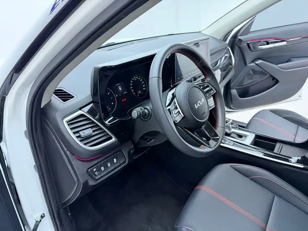 Kia KX3 — фото 10