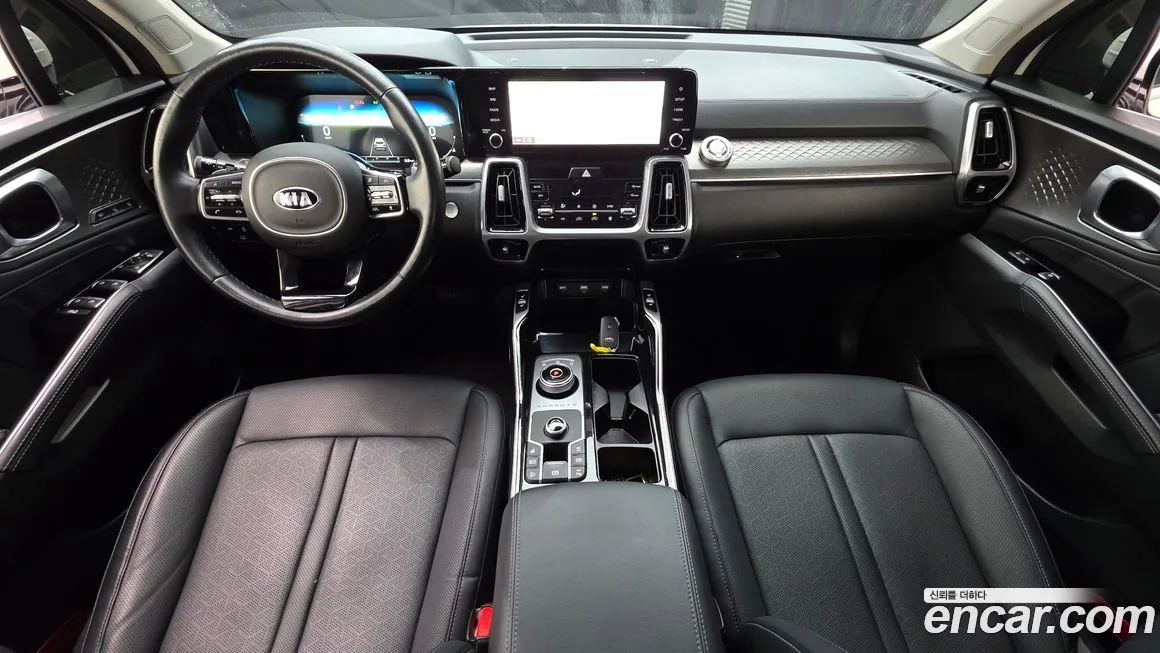 Kia Sorento — фото 6