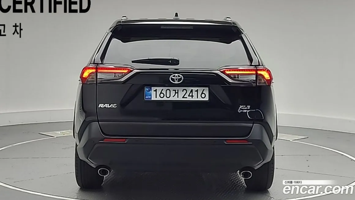 Toyota RAV4 — фото 4