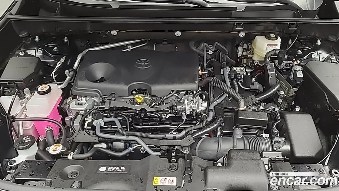 Toyota RAV4 — фото 3