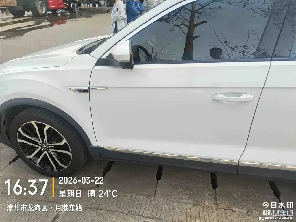 Volkswagen T-Roc 2021 из CN, фото 2