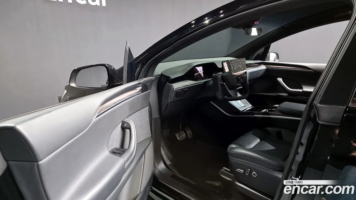 Tesla Model X 2023 из KR, фото 4