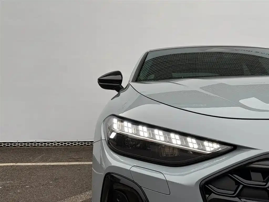 Audi A5L 2025 из CN, фото 4
