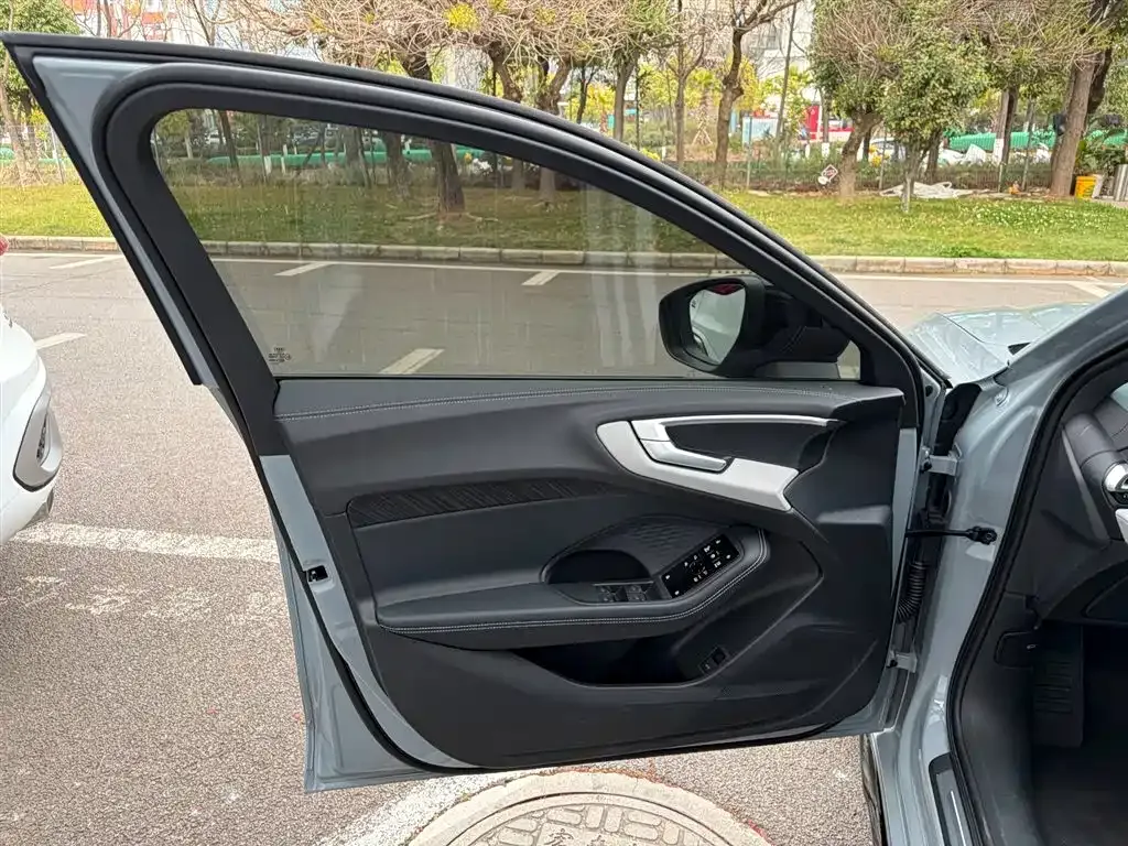 Audi A5L 2025 из CN, фото 7