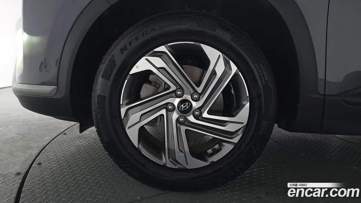 Hyundai Santafe — фото 10