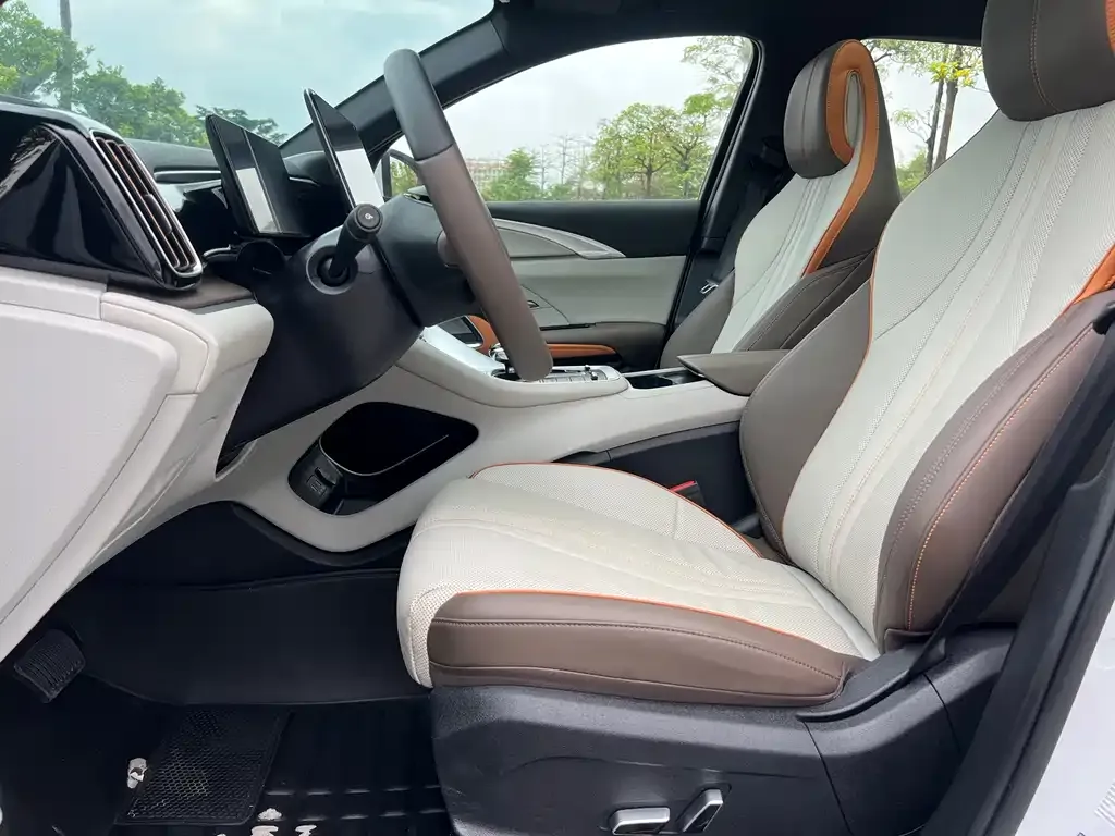 BYD Pro New Energy — фото 6