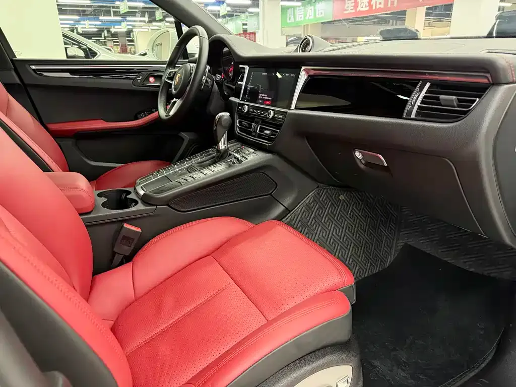 Porsche Macan 2021 из CN, фото 8