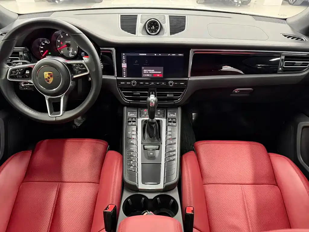 Porsche Macan 2021 из CN, фото 9