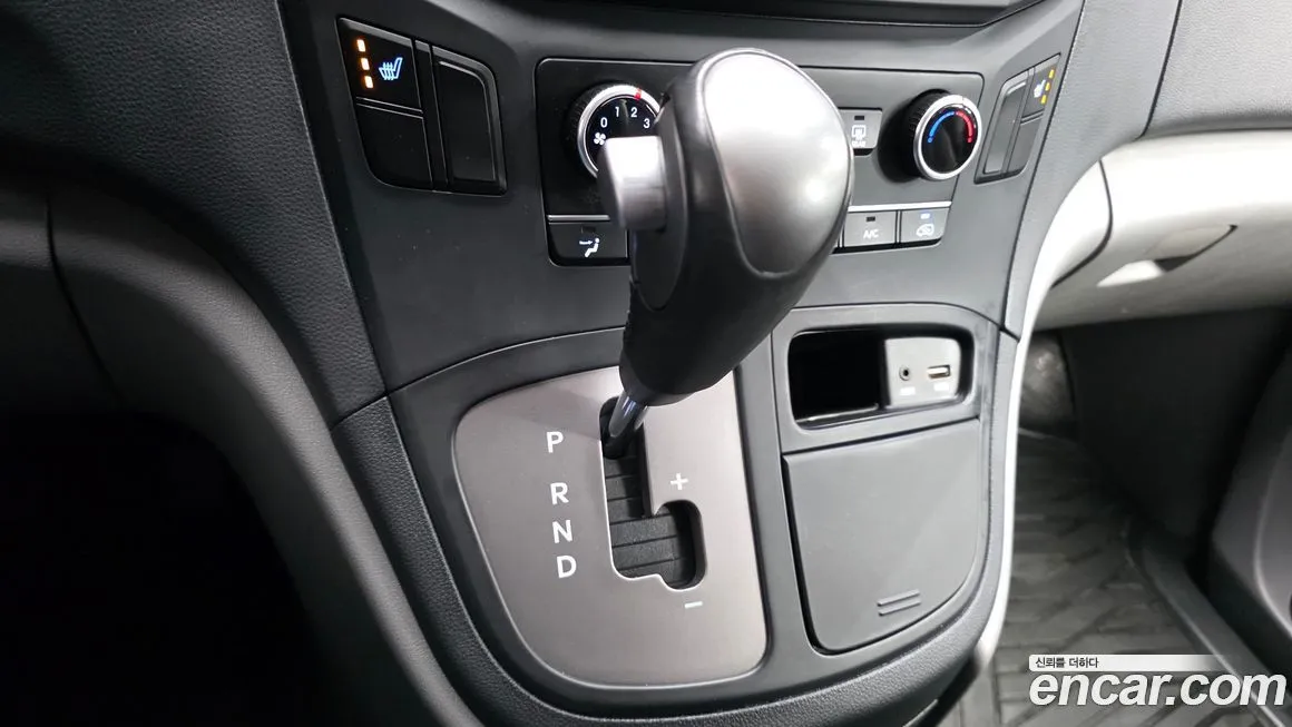 Hyundai Starex 2021 из KR, фото 2