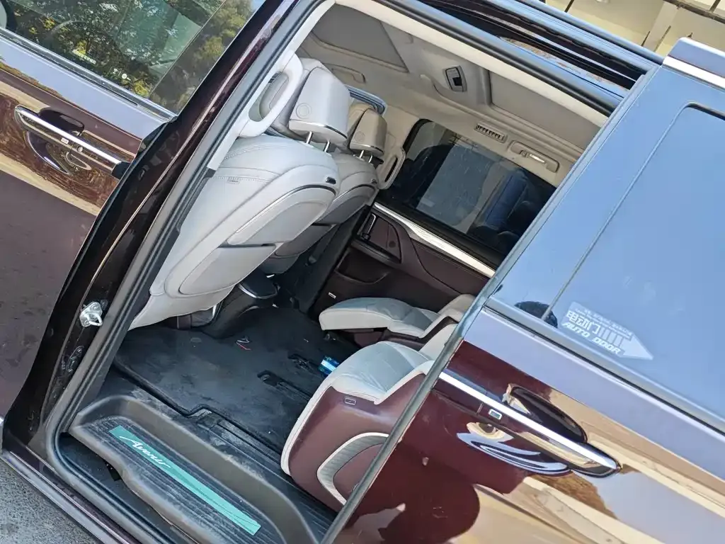 Buick GL8 2022 из CN, фото 5
