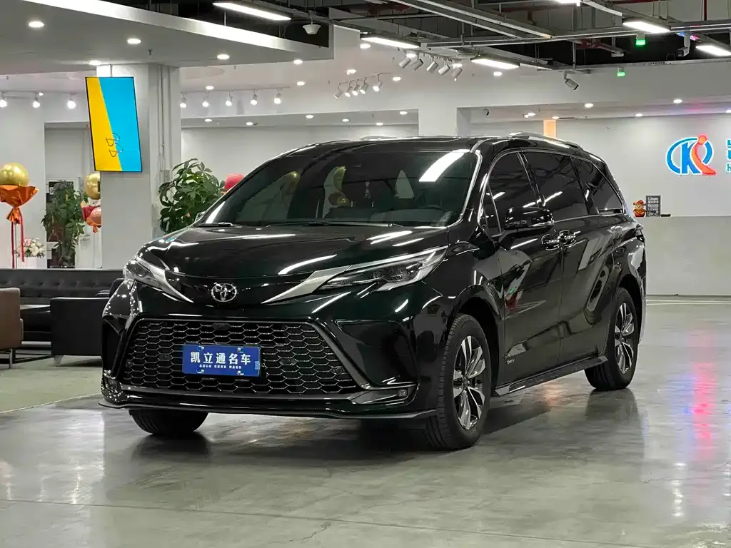 Toyota Granvia 2025 из CN, фото 1