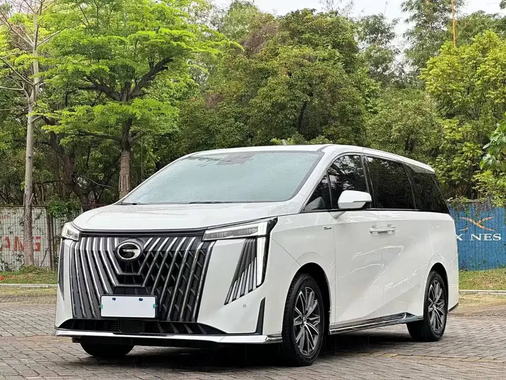GAC Motor Trumpchi M8 — фото 1