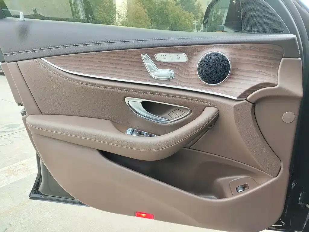 Mercedes-Benz E-Class 2022 из CN, фото 7