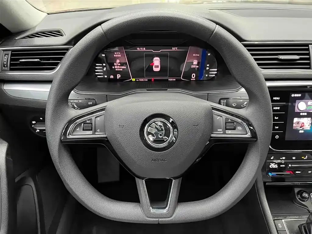 Skoda Superb 2024 из CN, фото 9