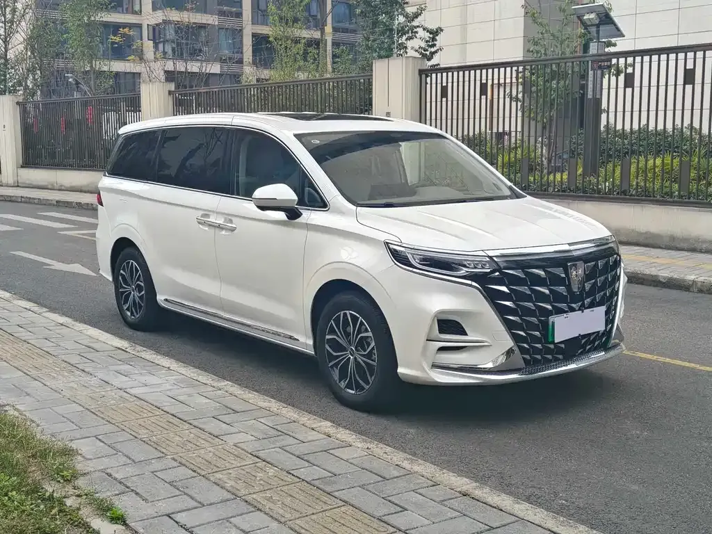 Roewe iMAX8 New Energy 2025 из CN, фото 4