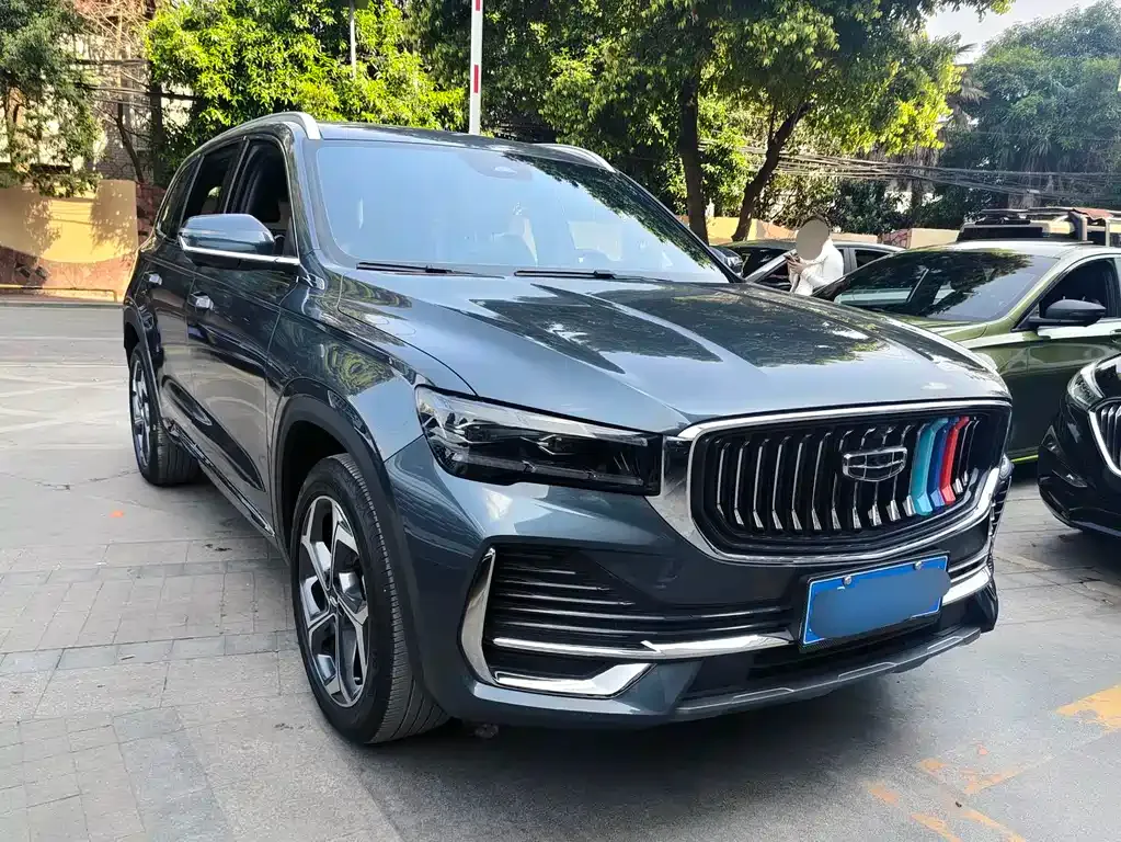 Geely Xingyue L — фото 10