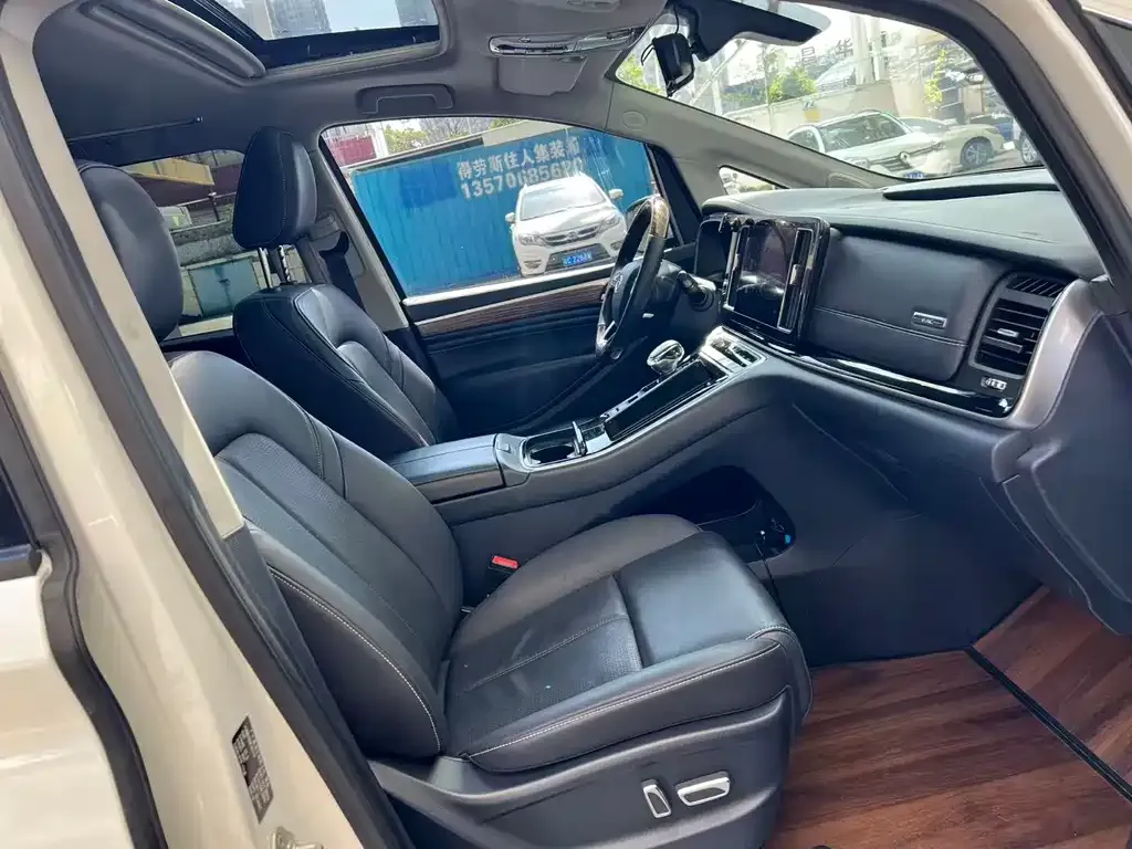 GAC Motor Trumpchi M8 — фото 9