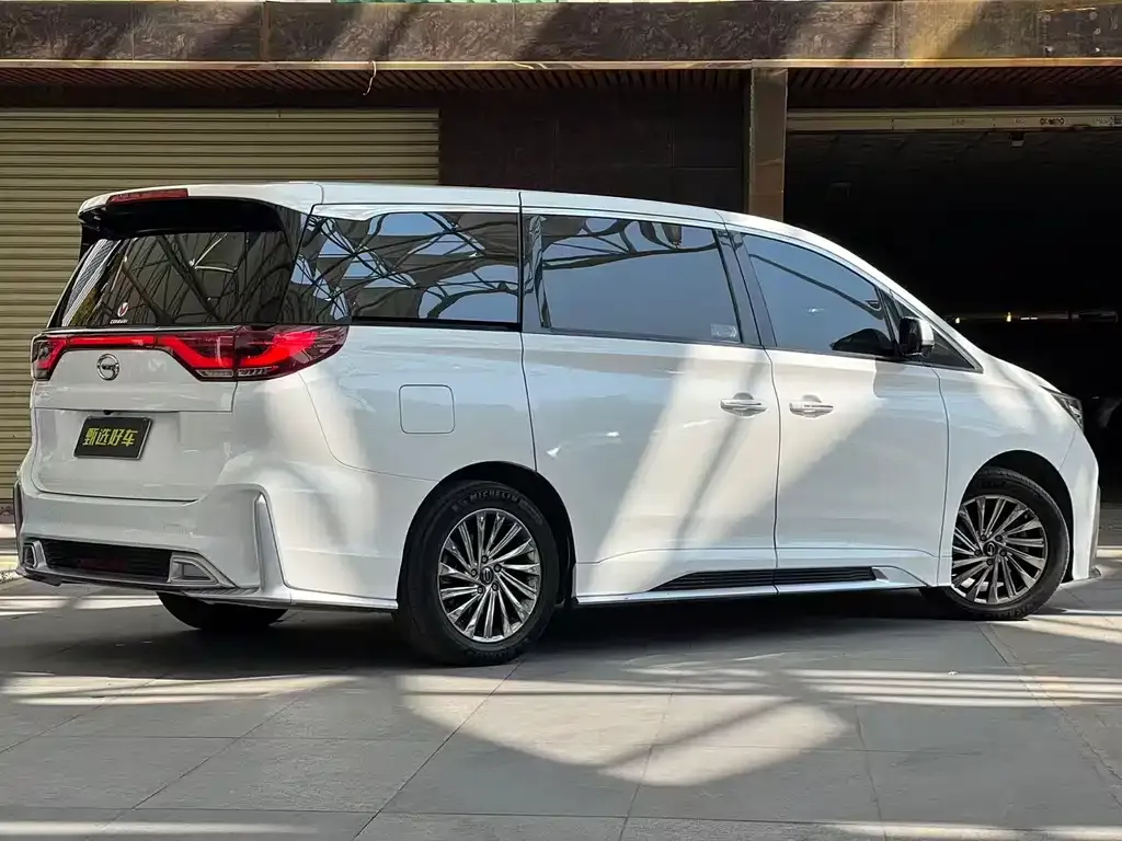 GAC Motor Trumpchi M8 — фото 6