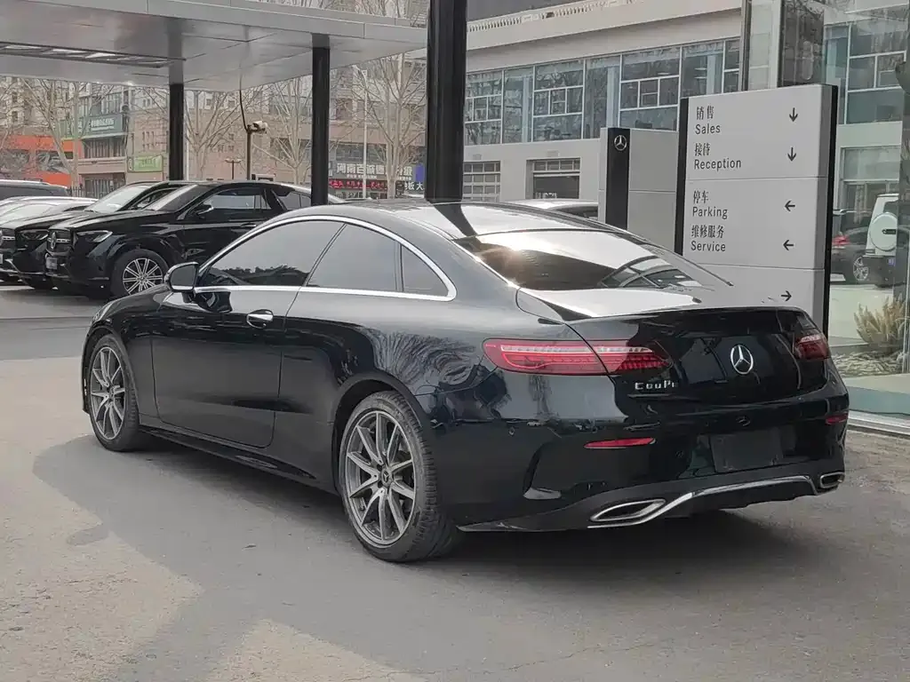 Mercedes-Benz E-Class (Import) — фото 7