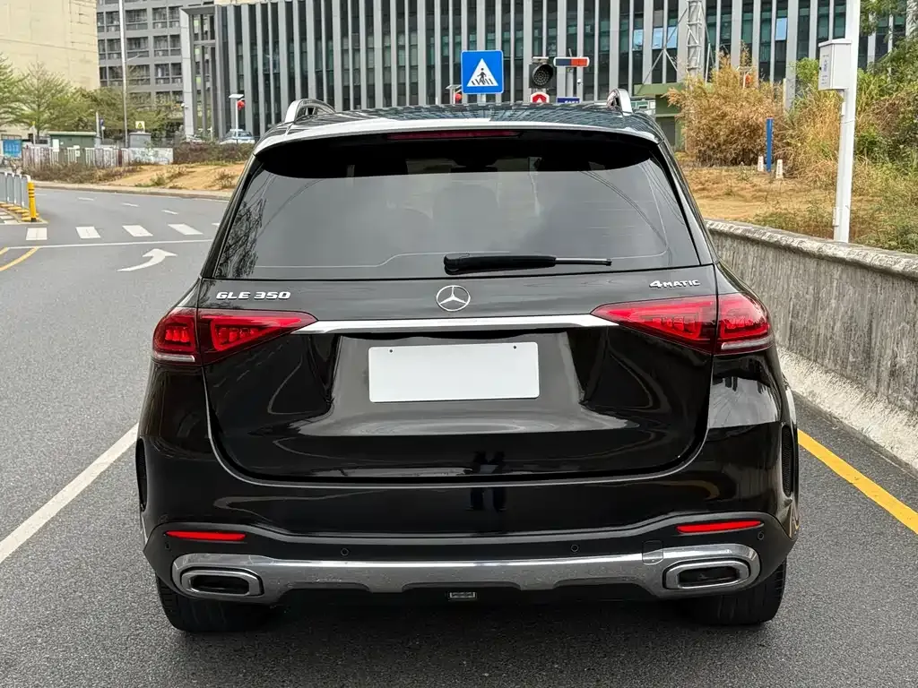 Mercedes-Benz GLE — фото 8