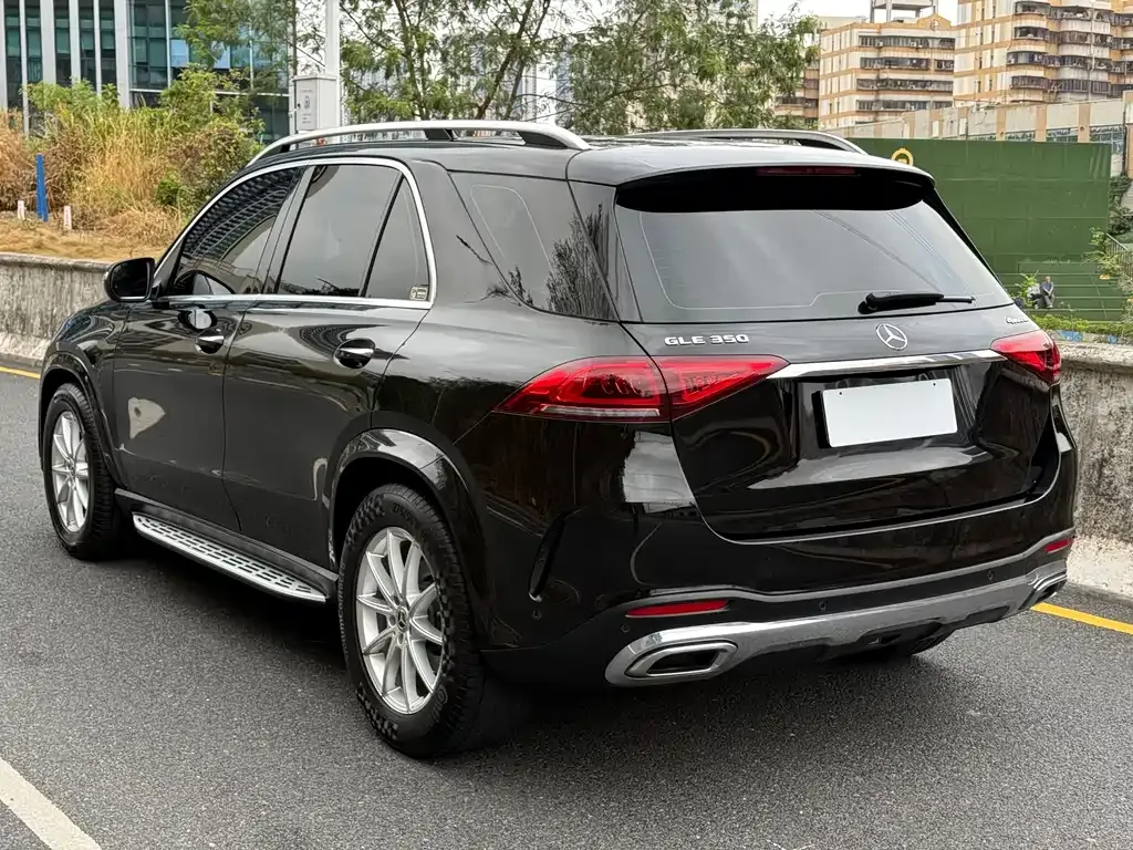 Mercedes-Benz GLE — фото 9