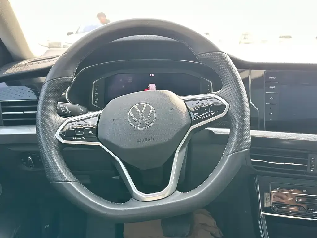 Volkswagen Passat — фото 3