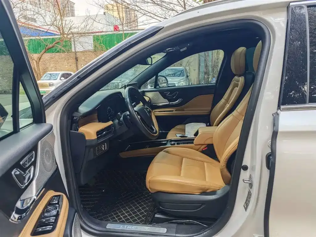 Lincoln Corsair 2021 из CN, фото 4
