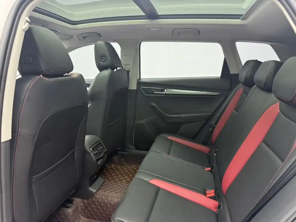 Skoda Karoq — фото 4