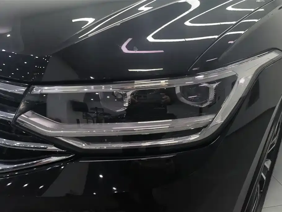 Volkswagen Tiguan L 2022 из CN, фото 6